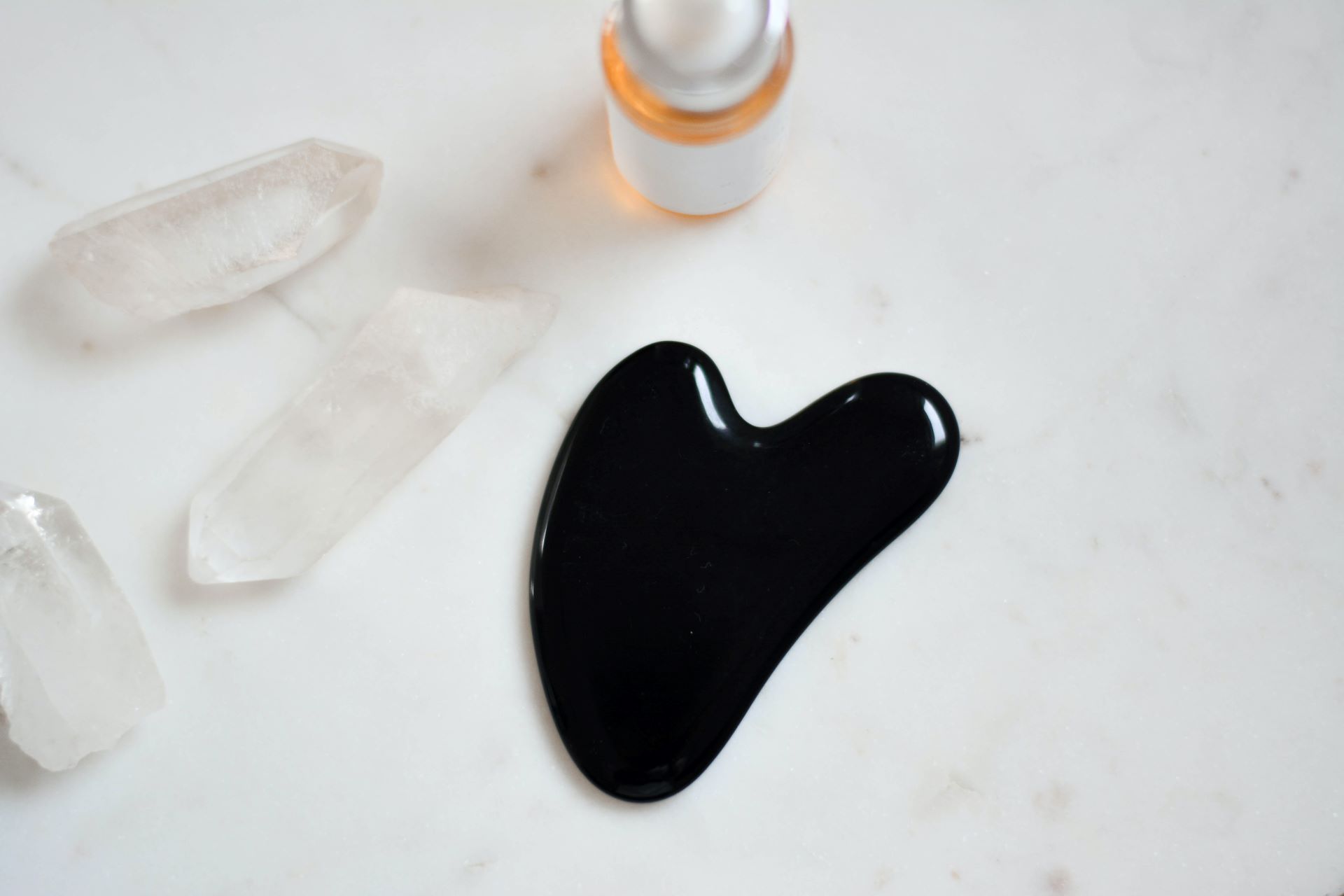 Gua sha facial, mount lai gua sha, crystal facial